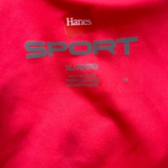 𝅺NWT-Hanes Women’s Performance Top - Picture 2 of 5